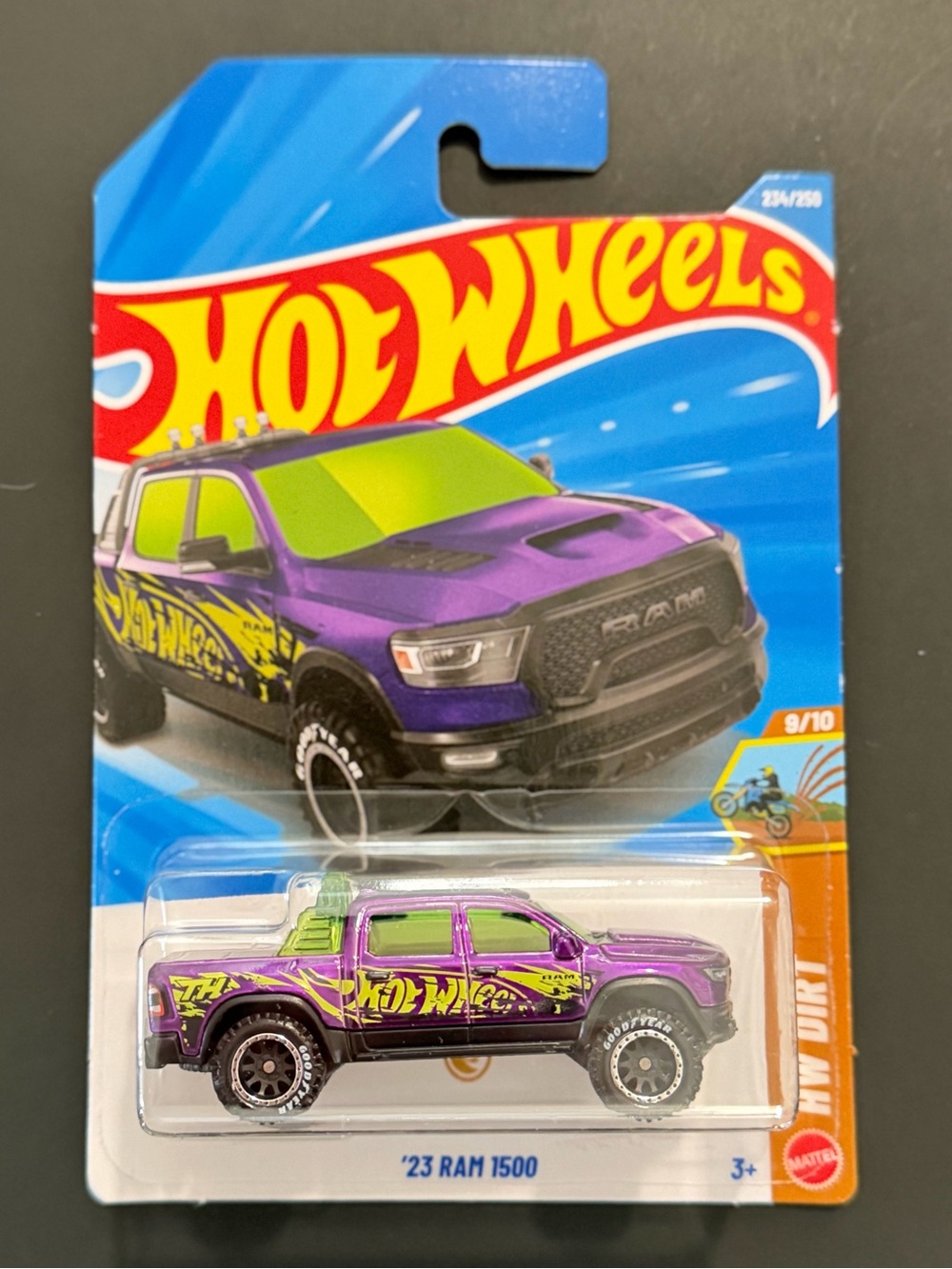 Hot Wheels '23 RAM 1500 Super Treasure Hunt